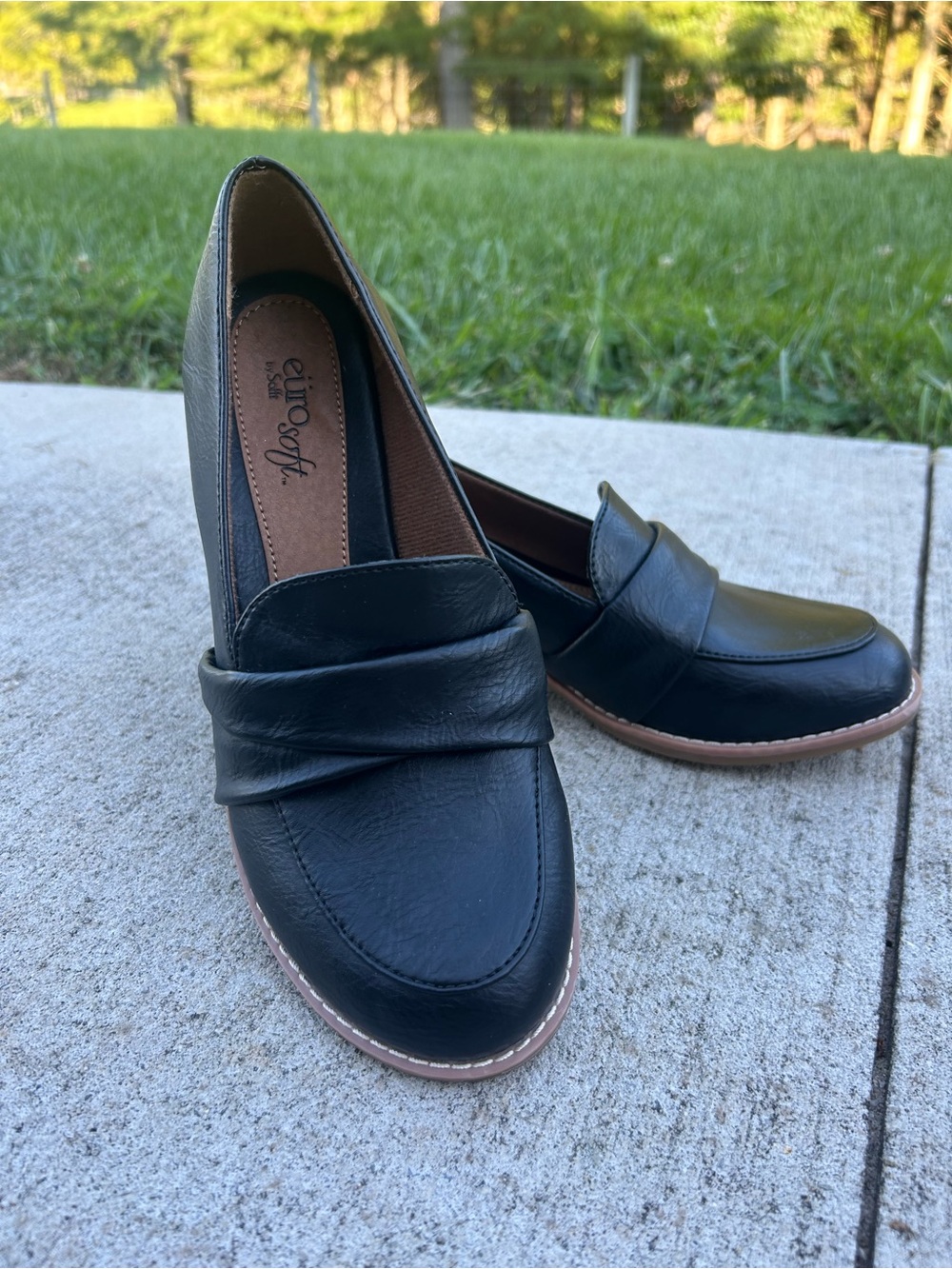 Sofft Black Leather chrisandra loafer